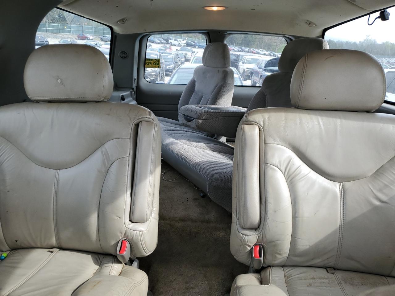 2000 GMC Yukon Xl C1500 VIN: 3GKEC16T5YG138665 Lot: 51513995