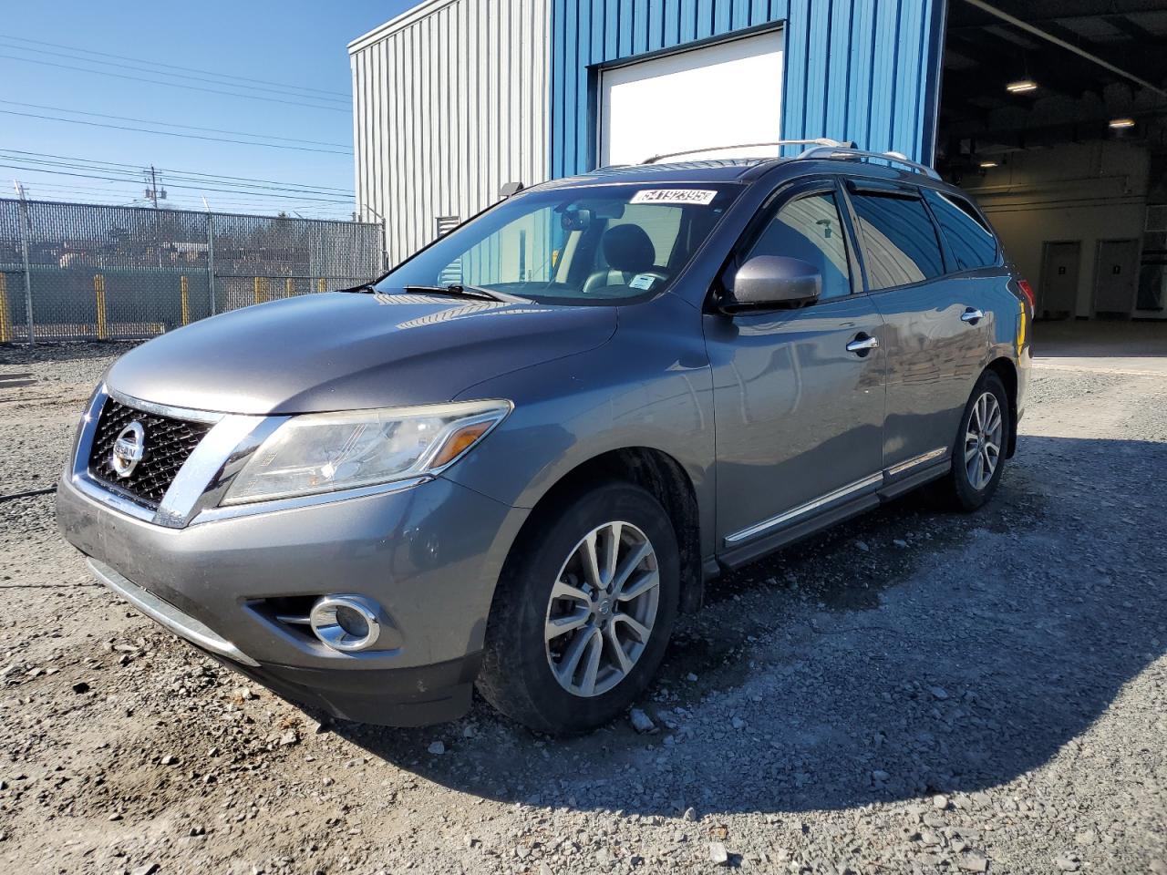 2015 Nissan Pathfinder S de vânzare în Elmsdale, NS - Minor Dent/Scratches