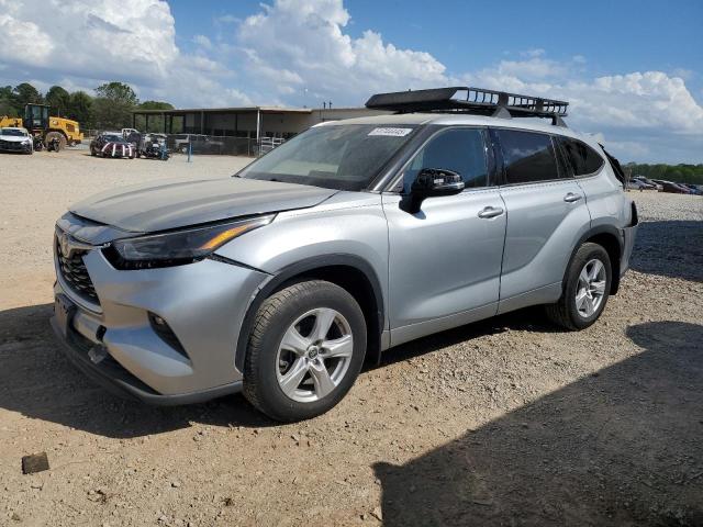  TOYOTA HIGHLANDER 2022 Srebrny