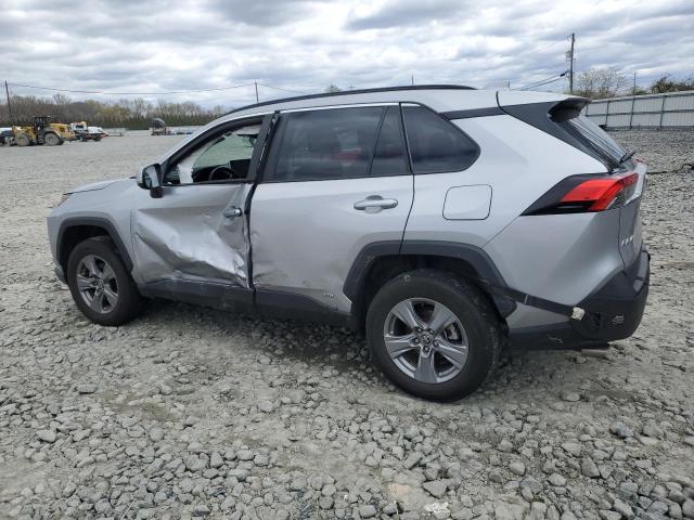  TOYOTA RAV4 2022 Серебристый