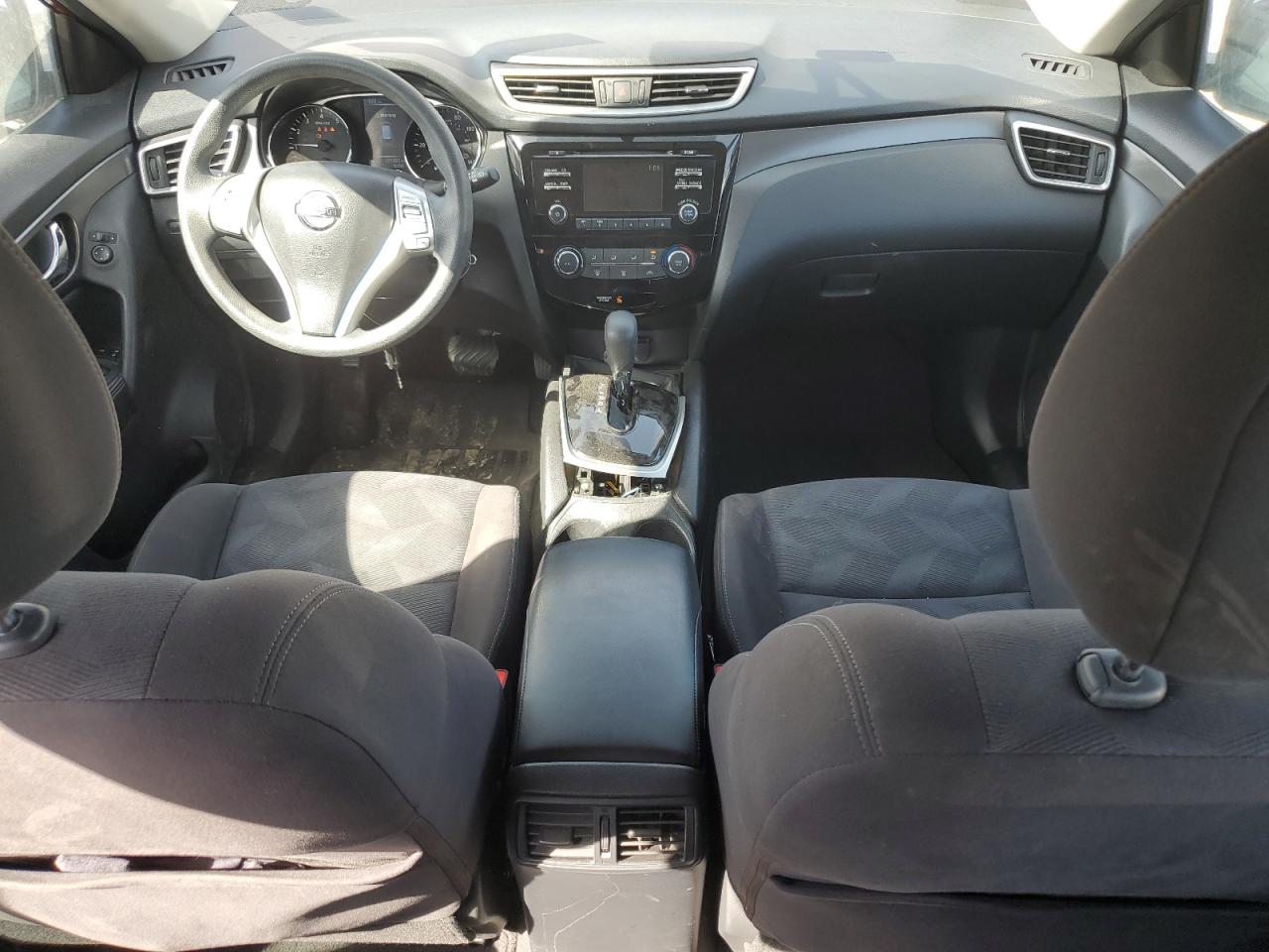 2015 Nissan Rogue - Image 8