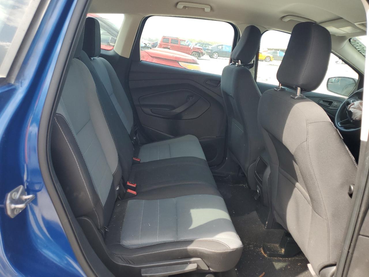 1FMCU0F76JUB96019 FORD ESCAPE 2018