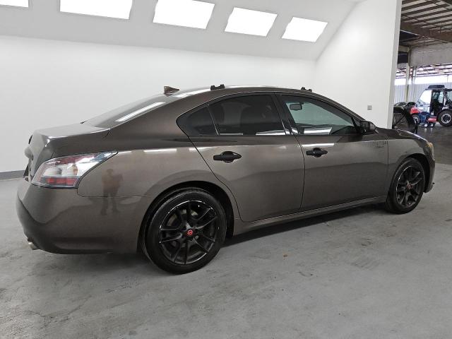 Sedans NISSAN MAXIMA 2014 Brązowy