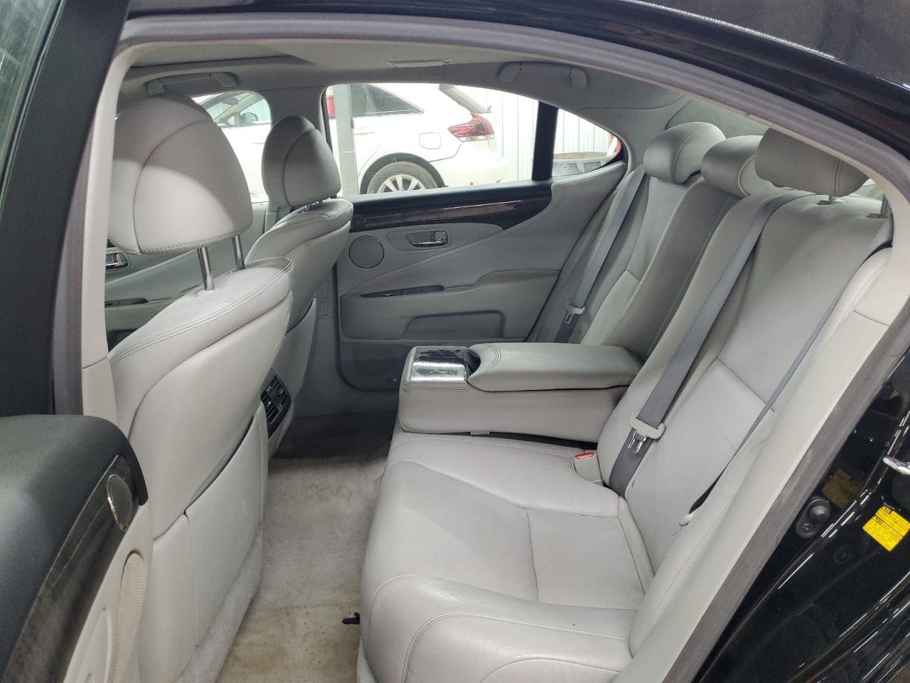 2011 Lexus Ls 460 VIN: JTHBL5EF8B5106422 Lot: 52498925