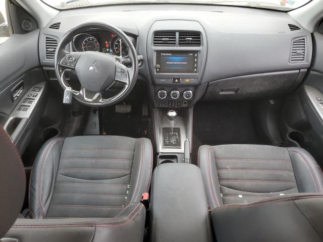  MITSUBISHI OUTLANDER 2018 Czarny