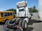 2016 Volvo Vn Semi Truck للبيع في Marlboro، NY - Normal Wear
