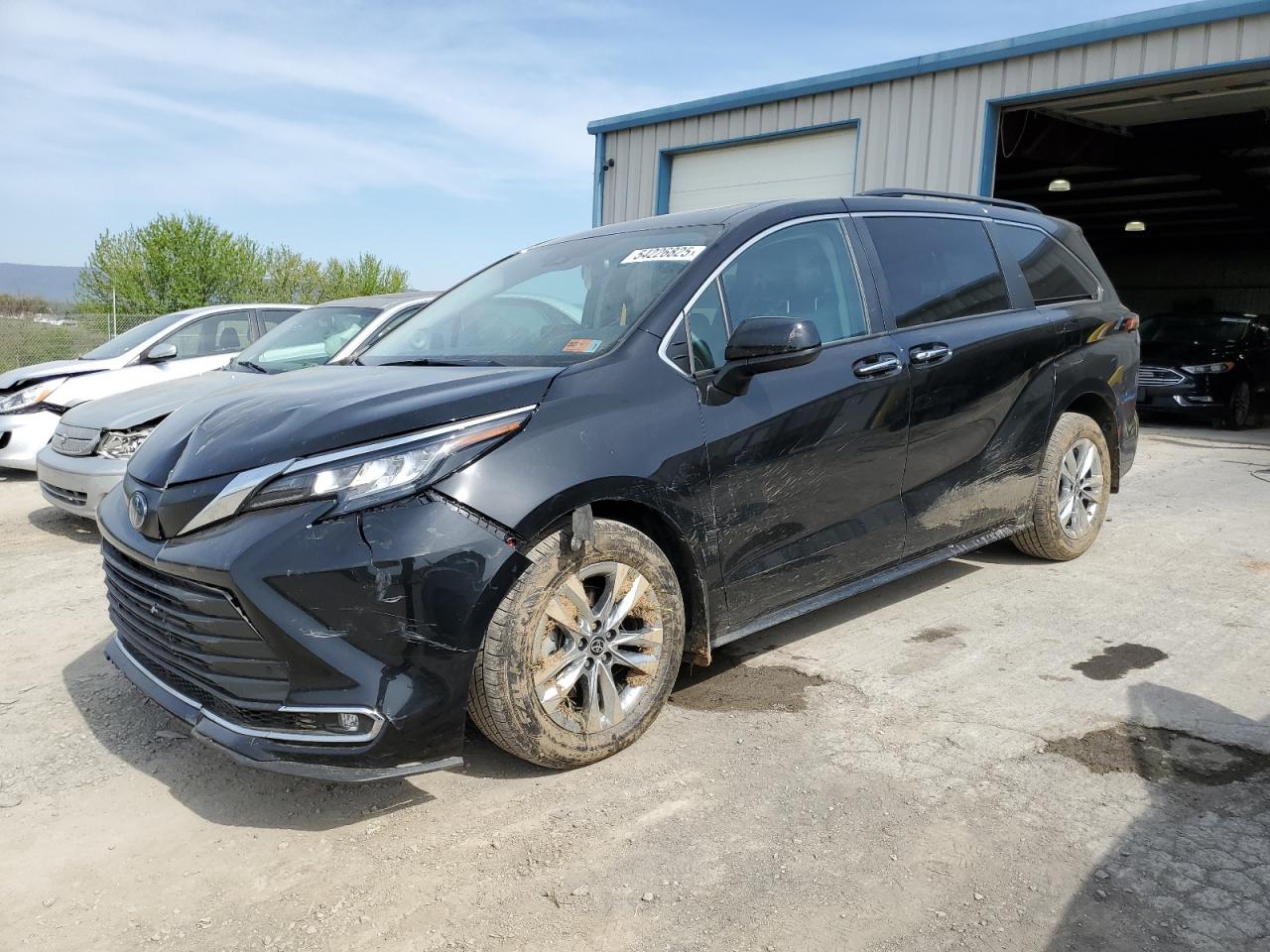 2022 Toyota Sienna Xle for Sale in Chambersburg, PA - Undercarriage