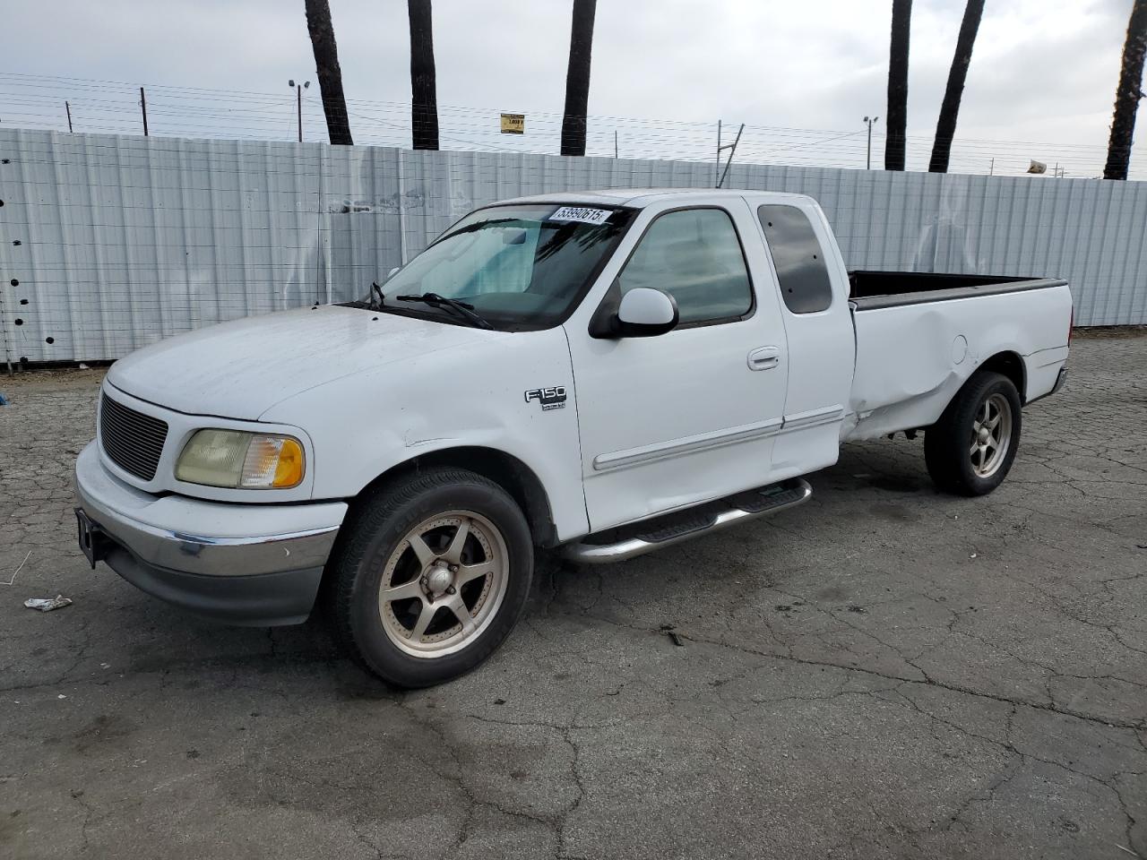 2003 Ford F150  for Sale in Van Nuys, CA - Side
