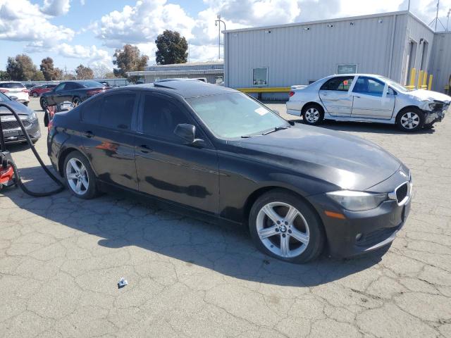 Седани BMW 3 SERIES 2013 Чорний