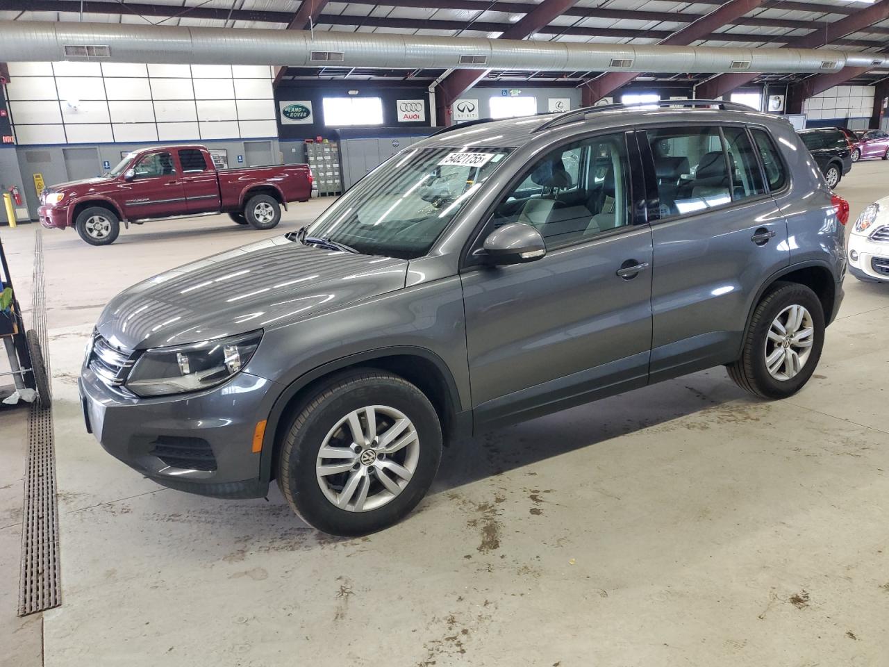 2016 Volkswagen Tiguan S en Venta en East Granby, CT - Minor Dent/Scratches