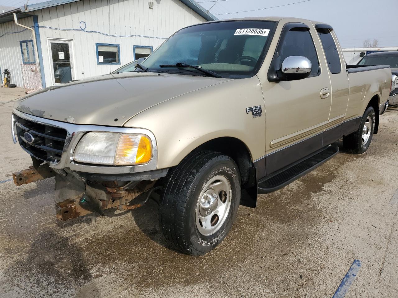 Pekin, IL에서 판매 중인 2000 Ford F150 - Front End