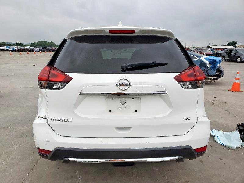  NISSAN ROGUE 2018 White