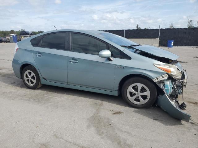  TOYOTA PRIUS 2015 Зелений