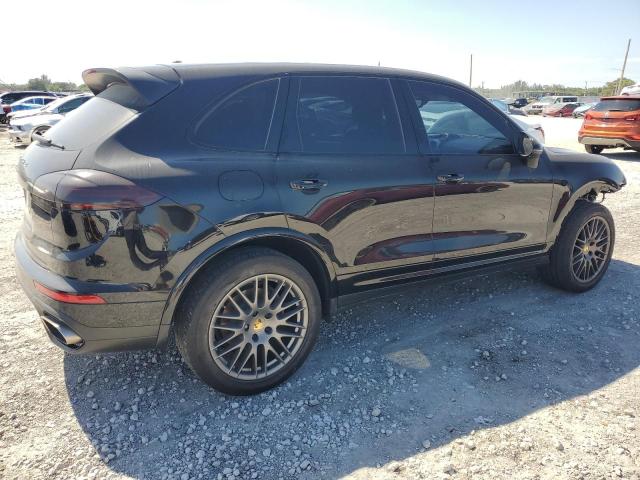  PORSCHE CAYENNE 2018 Czarny