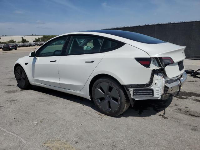  TESLA MODEL 3 2021 Белый