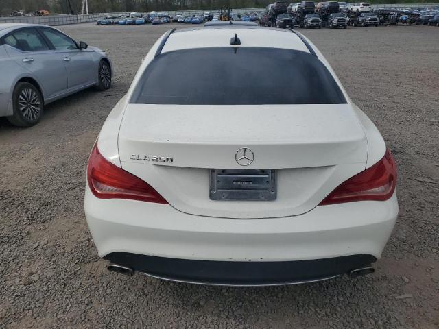 Седаны MERCEDES-BENZ CLA-CLASS 2014 Белый