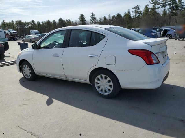 Sedans NISSAN VERSA 2016 Biały