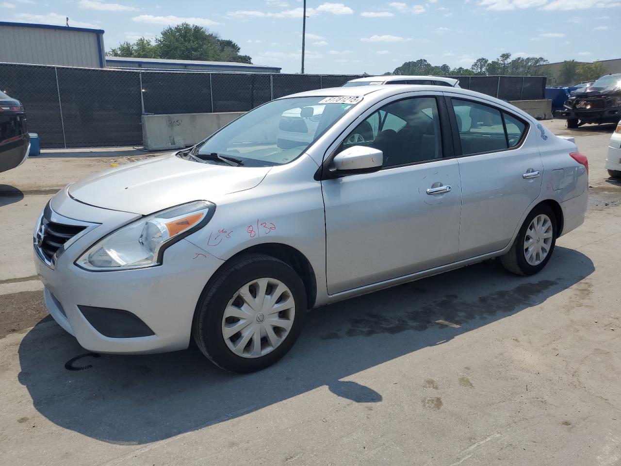 2018 NISSAN VERSA