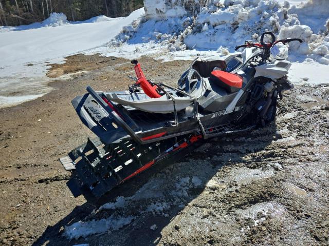 2021 SKIDOO SUMMIT X 8