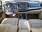 2016 Toyota Highlander Le for Sale in Wichita, KS - Front End
