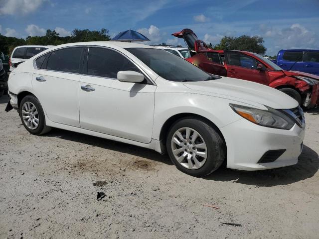  NISSAN ALTIMA 2017 White