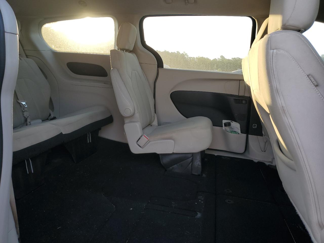 2c4rc1cg7hr638230 2C4RC1CG7HR638230 2017 Chrysler Pacifica Lx