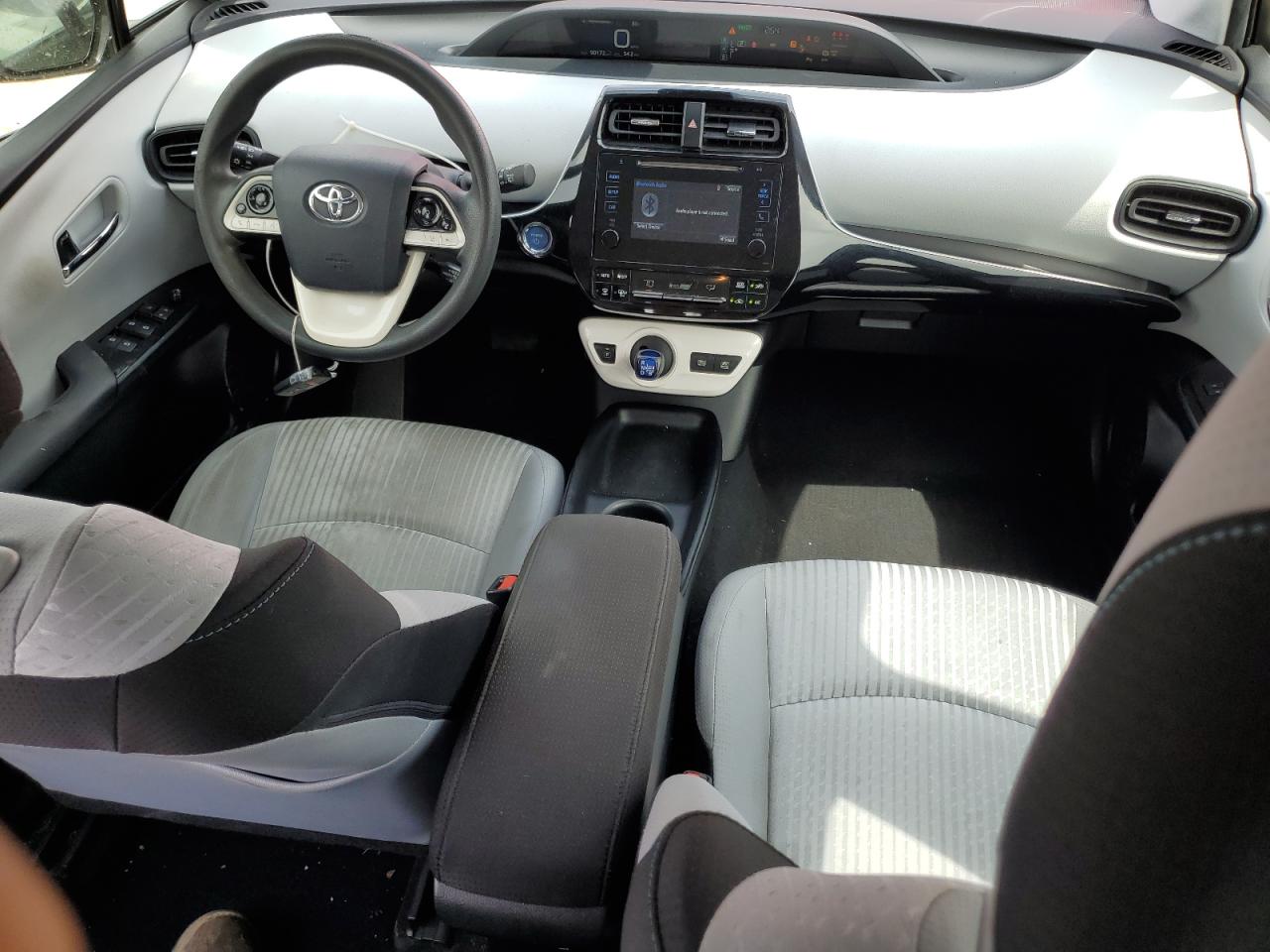 2018 Toyota Prius VIN: JTDKBRFUXJ3590127 Lot: 55040635