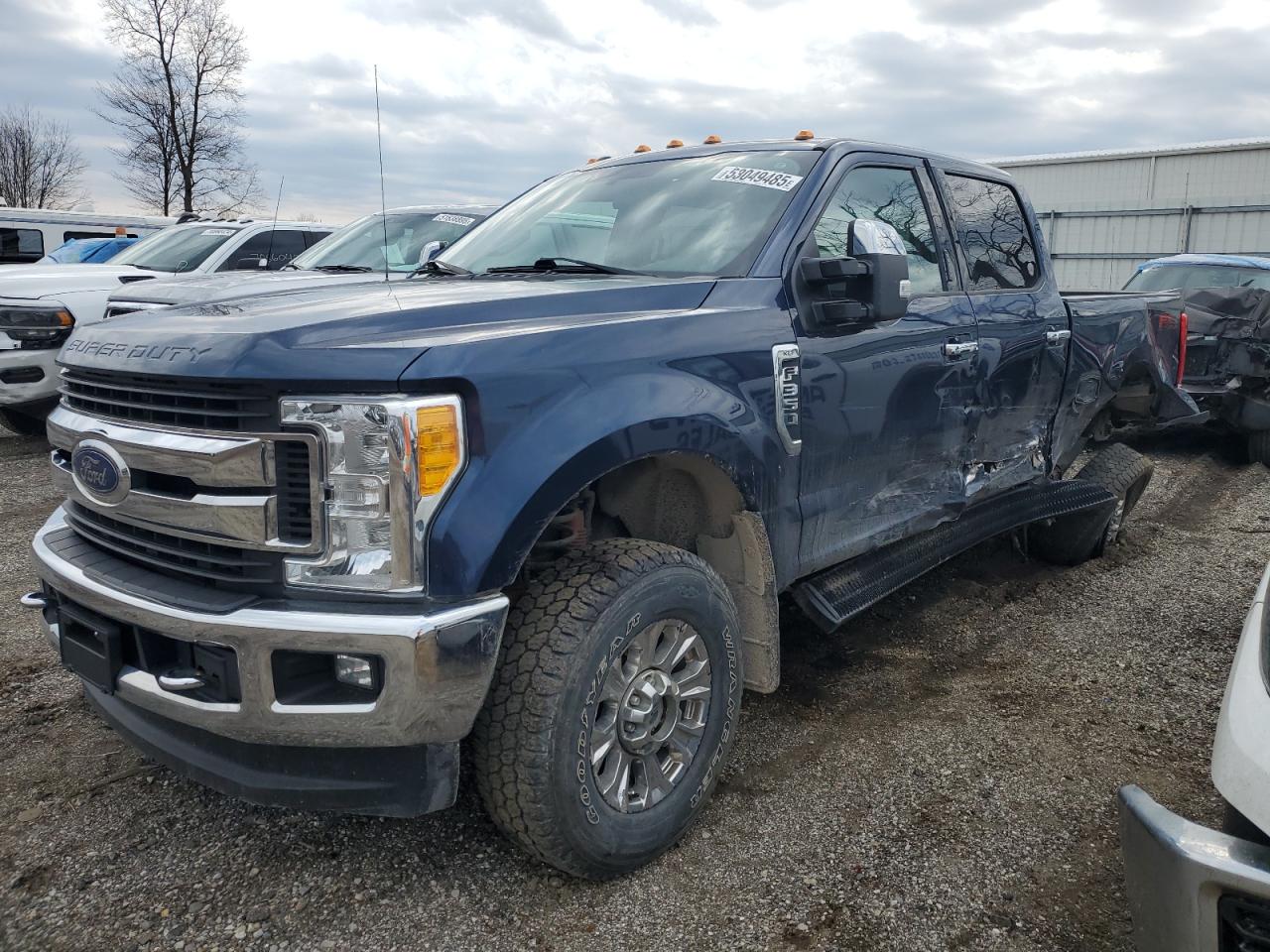 2017 Ford F350 Super Duty for Sale in Davison, MI - All Over