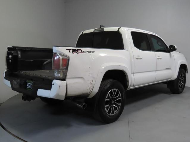  TOYOTA TACOMA 2021 Білий