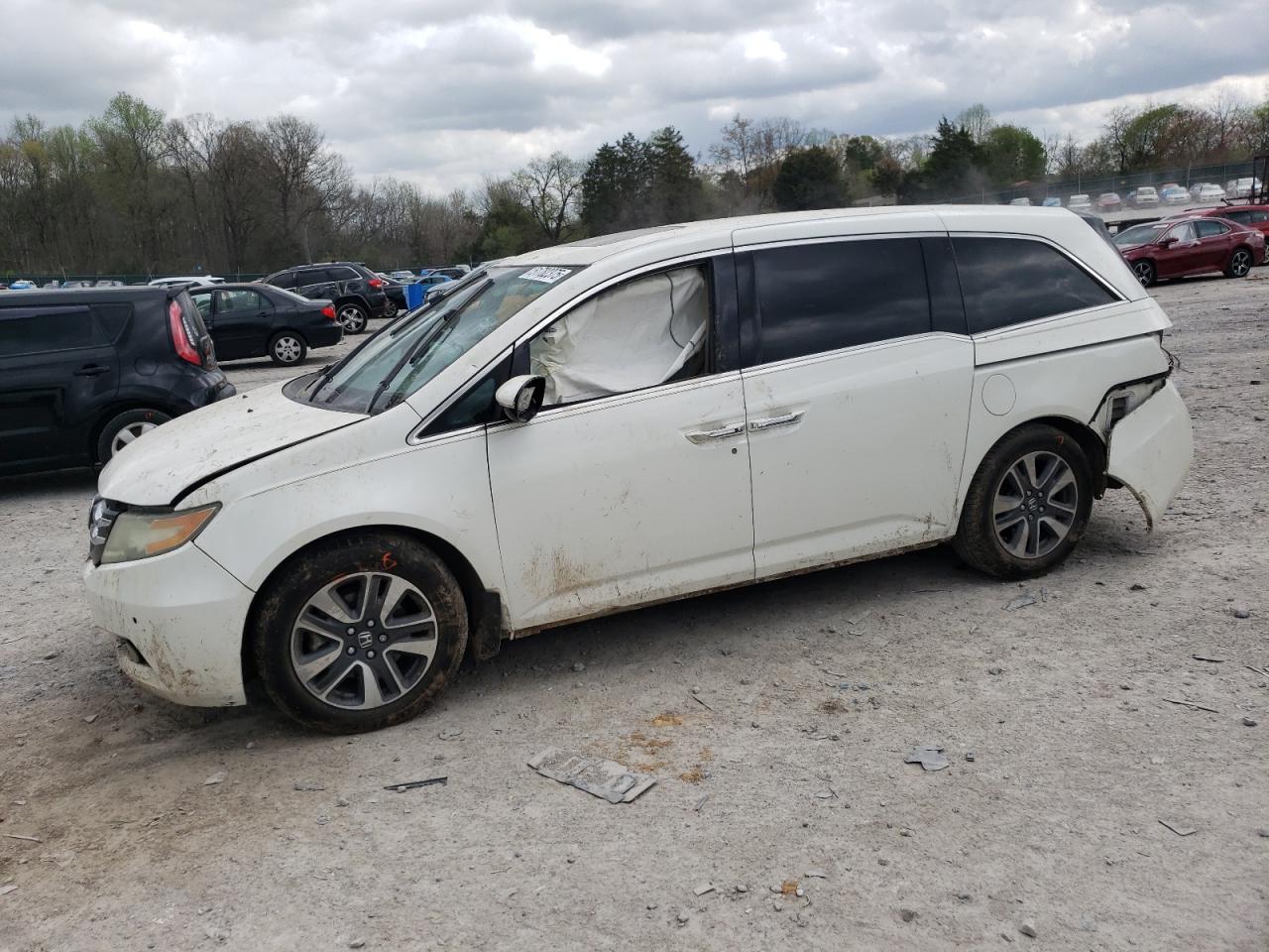 2016 Honda Odyssey Touring на продаже в Madisonville, TN - Front End