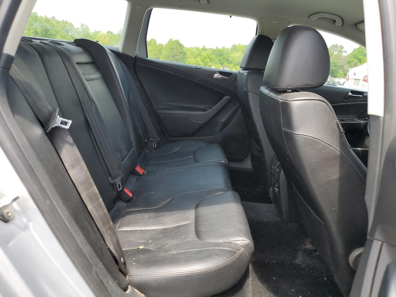 2008 Volkswagen Passat Wagon Turbo VIN: WVWXK73C78E208530 Lot: 54888385