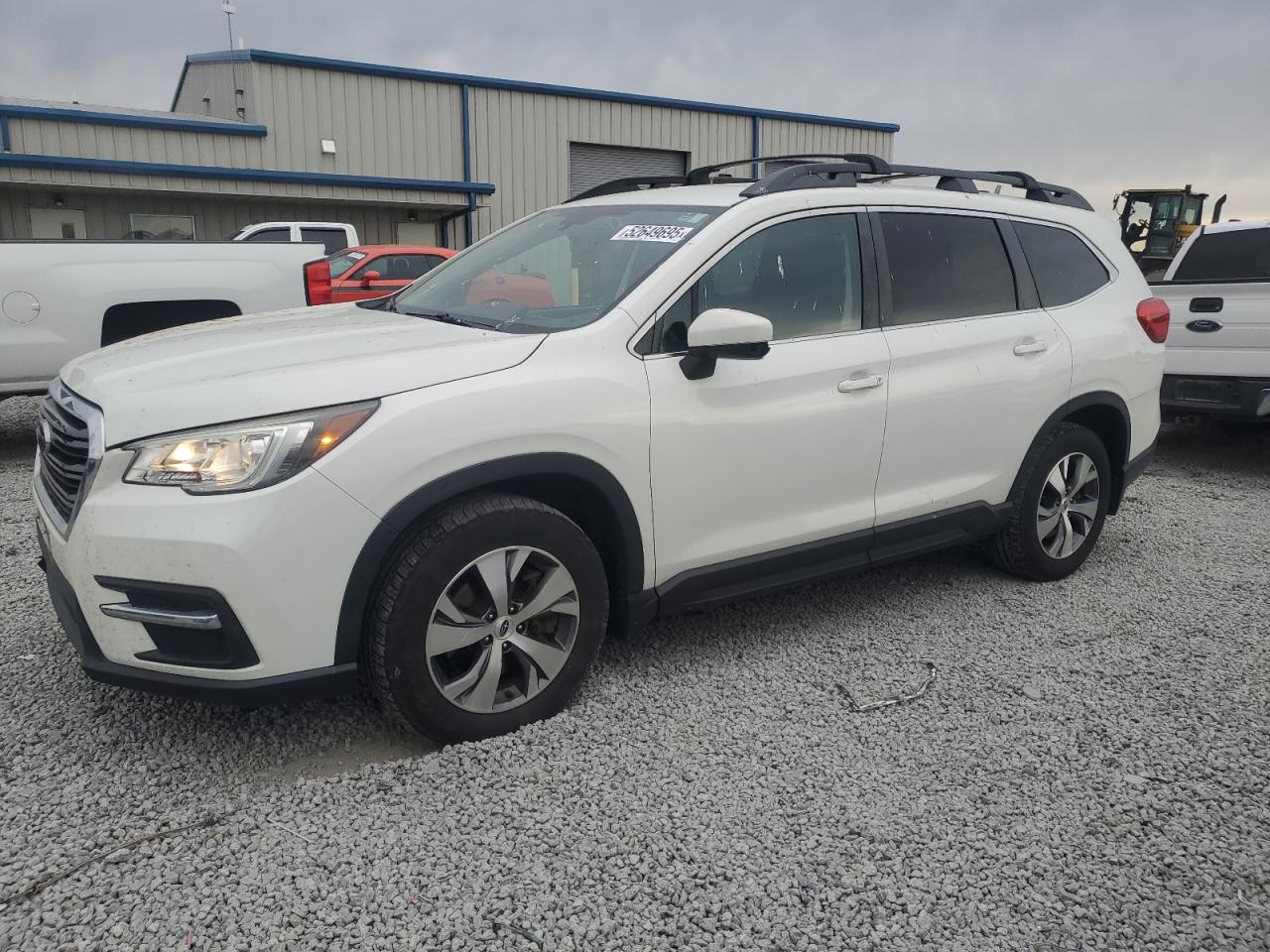 2019 Subaru Ascent Premium na sprzedaż w Earlington, KY - Hail