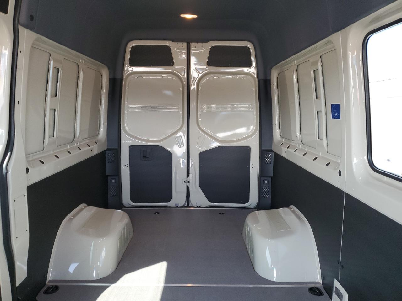 2024 Mercedes-Benz Sprinter 3500 VIN: W1W8NB6Y0RT164426 Lot: 51678665