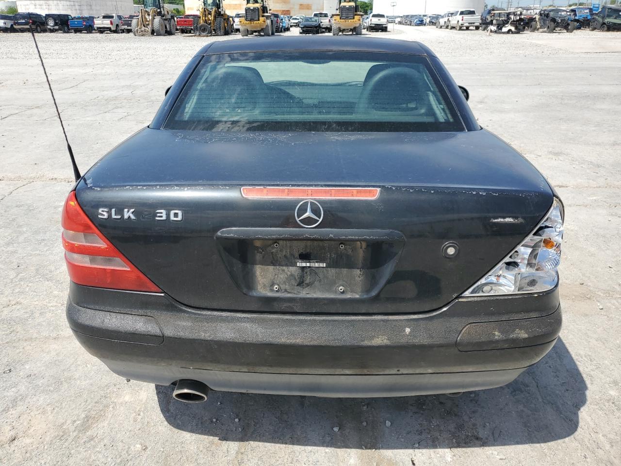 2000 Mercedes-Benz Slk 230 Kompressor VIN: WDBKK47F0YF166062 Lot: 54318895