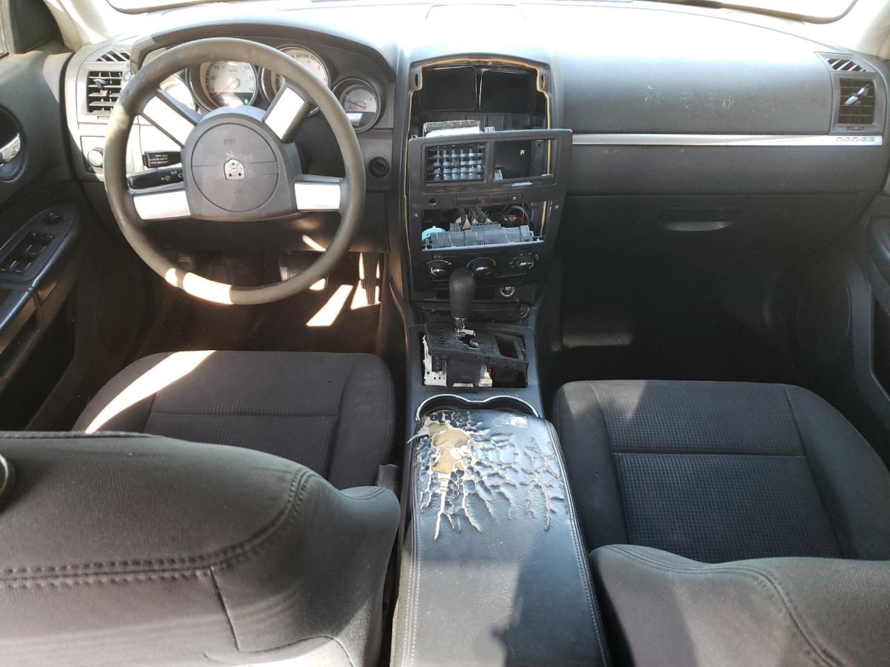 2009 Dodge Charger Sxt VIN: 2B3KA33V79H573826 Lot: 52585865