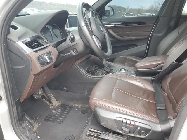  BMW X1 2018 Srebrny