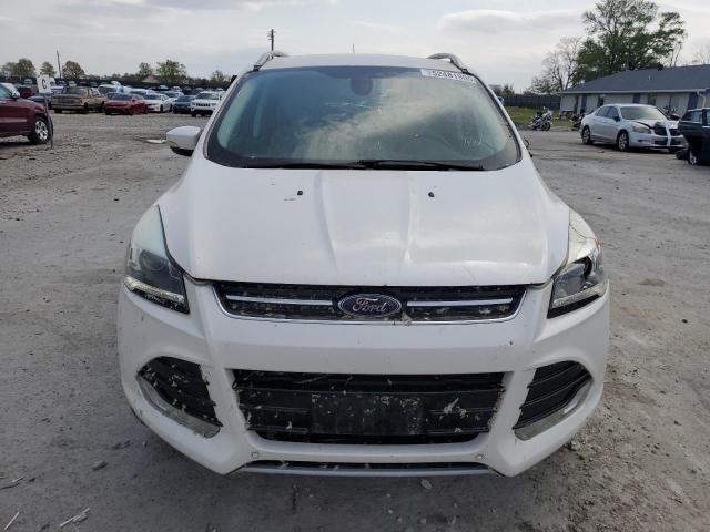 Паркетники FORD ESCAPE 2015 Белы
