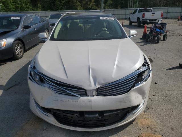 Sedans LINCOLN MKZ 2015 White