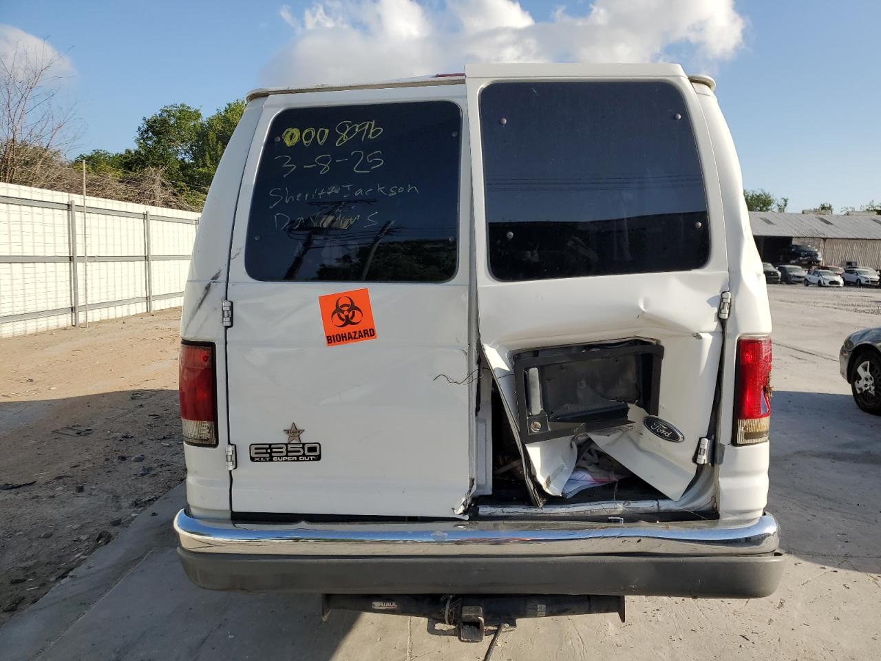 1999 Ford Econoline E350 Super Duty Wagon VIN: 1FBSS31SXXHB65414 Lot: 52759695