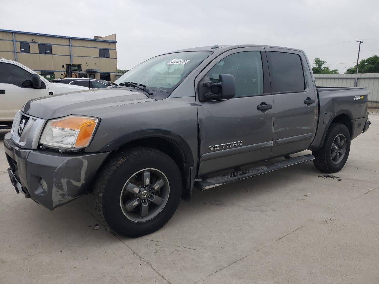 2013 Nissan Titan S იყიდება Wilmer-ში, TX - Minor Dent/Scratches