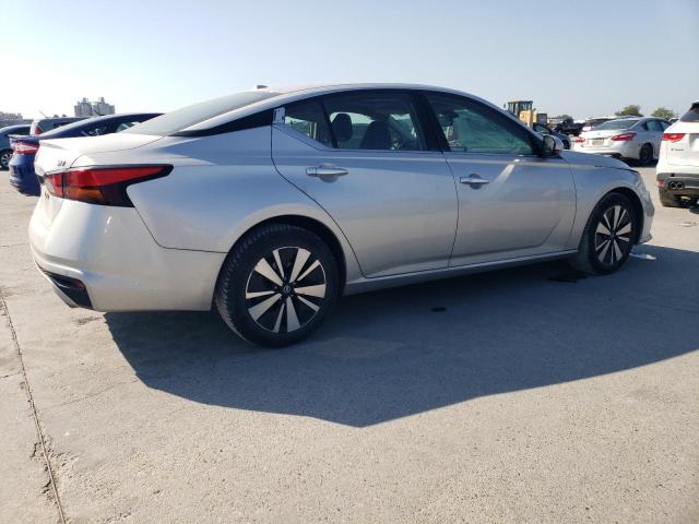  NISSAN ALTIMA 2019 Srebrny