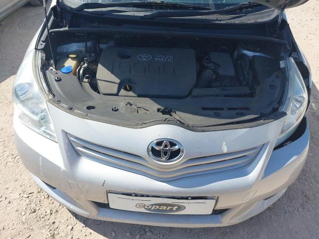 2010 TOYOTA VERSO T2 V