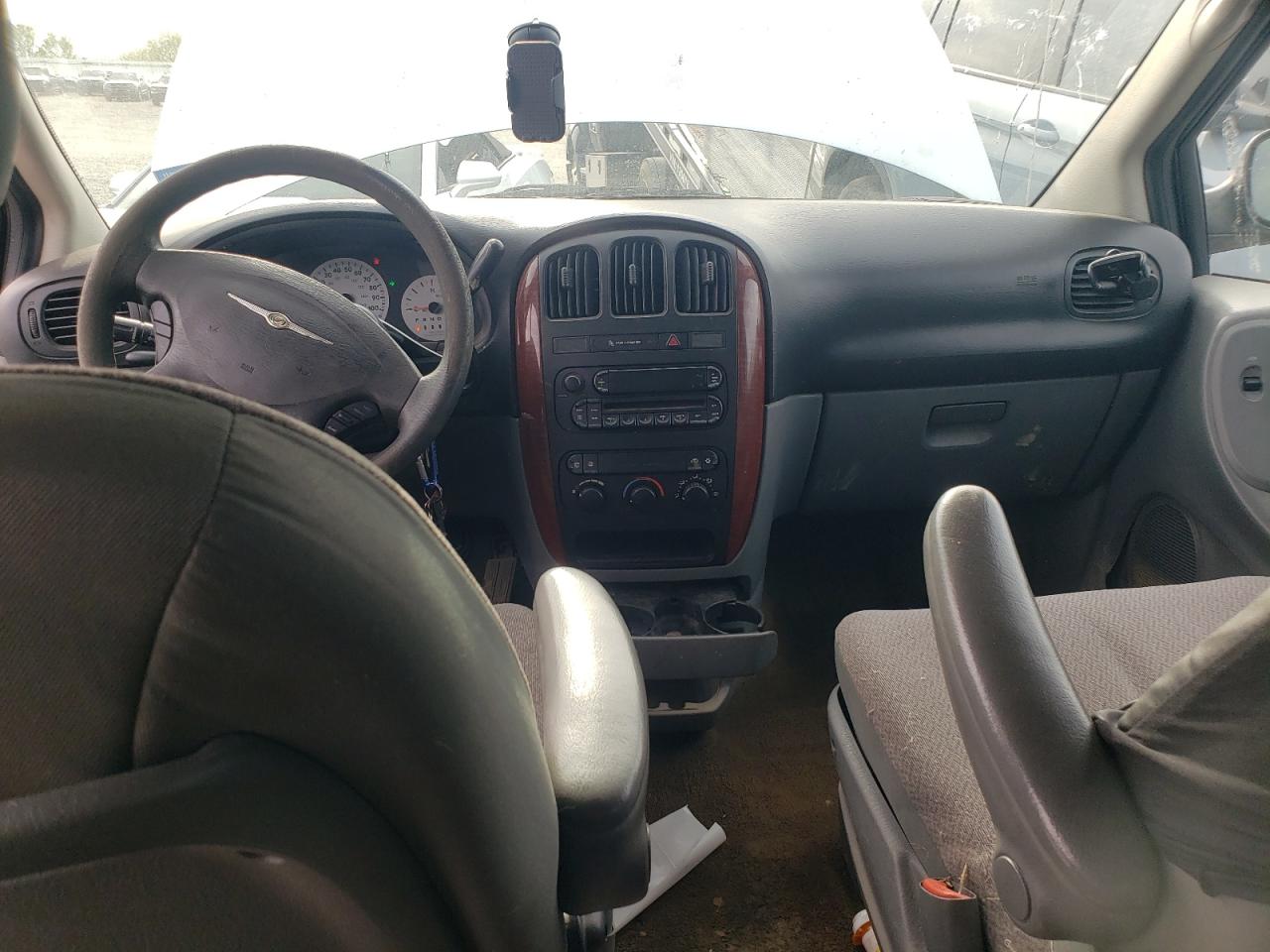 2007 Chrysler Town & Country Lx VIN: 2A4GP44R07R157614 Lot: 54307395