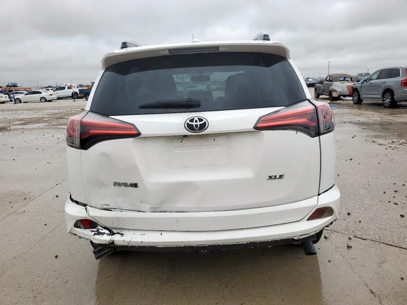  TOYOTA RAV4 2016 White
