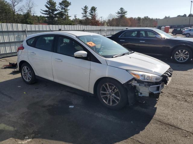  FORD FOCUS 2017 White