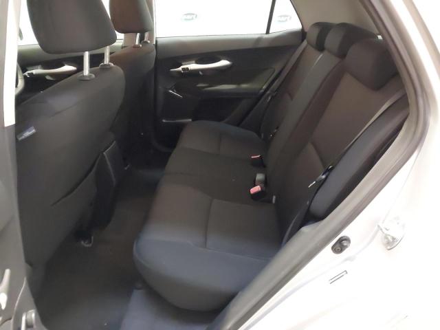 2010 TOYOTA AURIS