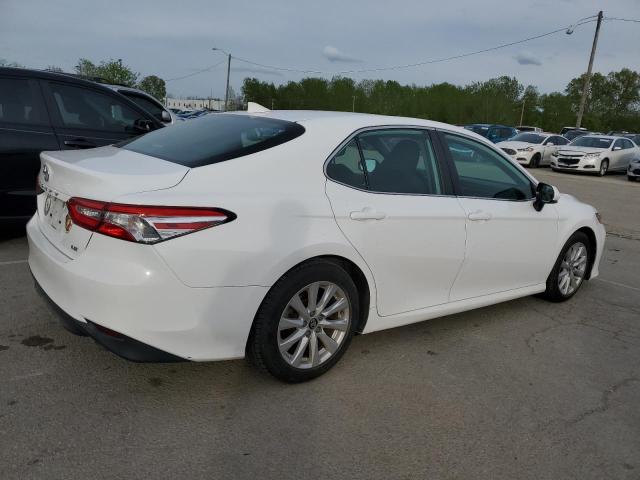  TOYOTA CAMRY 2019 White