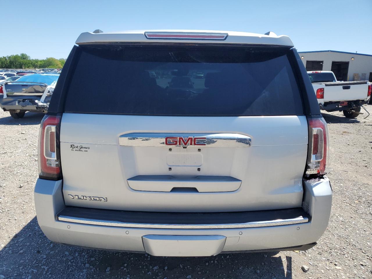 2018 GMC Yukon Denali VIN: 1GKS2CKJ2JR221420 Lot: 53892695