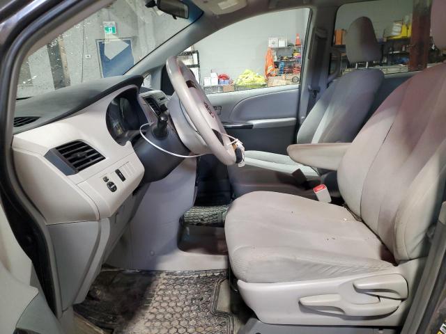 2013 TOYOTA SIENNA 