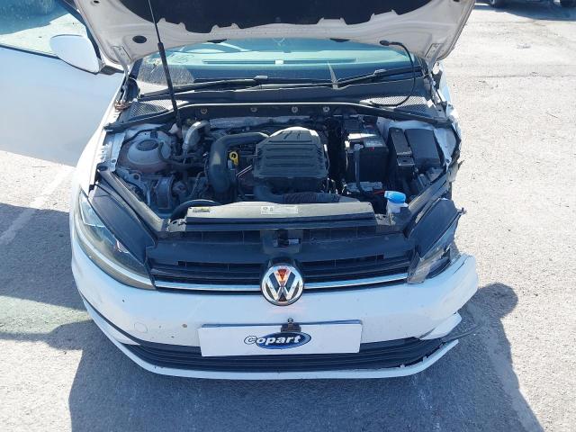 2019 VOLKSWAGEN GOLF S TSI
